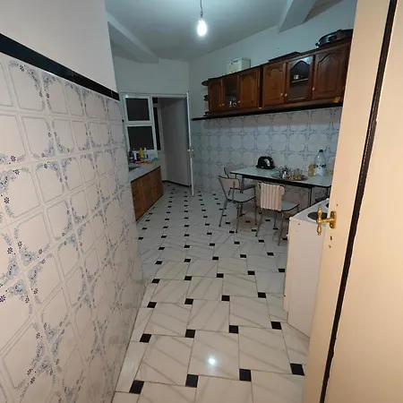 Appartement Spacieux Au Centre-Ville De Tanger Exterior photo